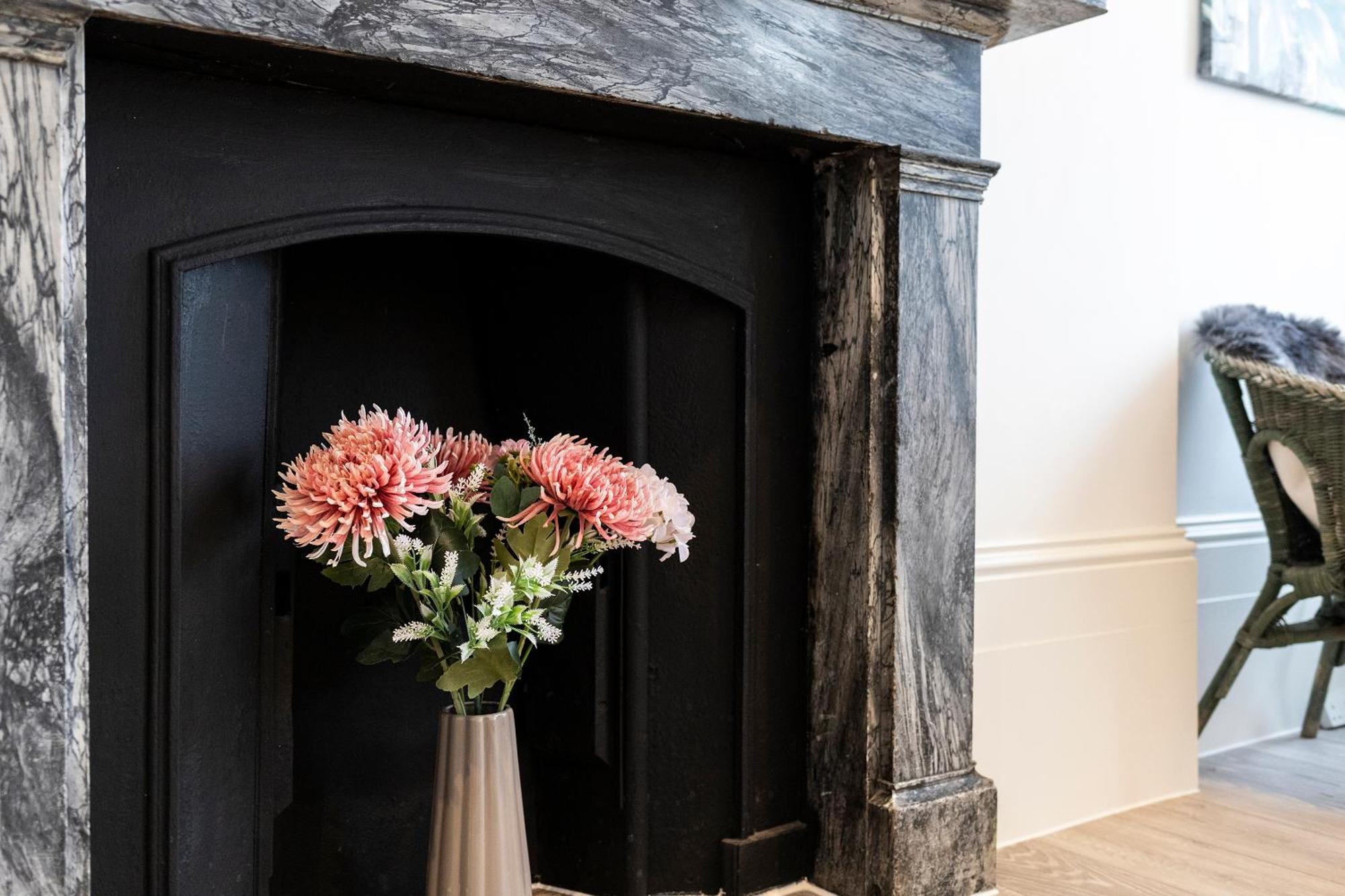Seaside Serenity: Stylish Sea View Apartments In Herne Bay Eksteriør billede